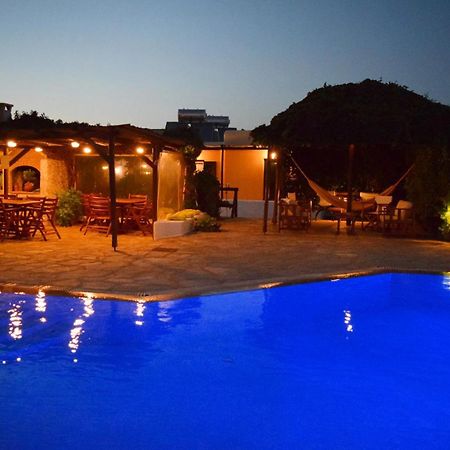 Tzane Studios & Apartments - Steps Away From Golden Beach Chrisi Akti  Exterior photo